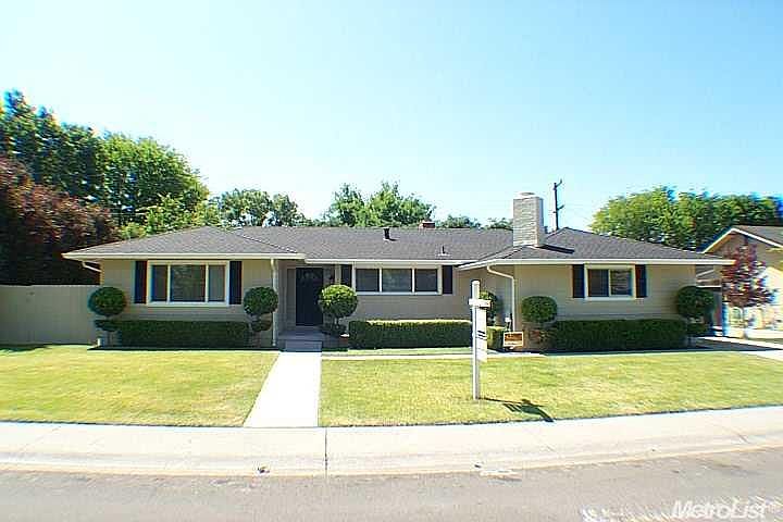 1st image of 2306 Sheridan Way