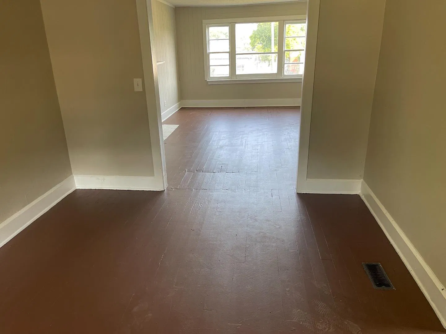 1005 Valley Road Pl — Photo 3
