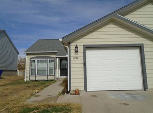 2206 Thompson Dr, Junction City, KS 66441