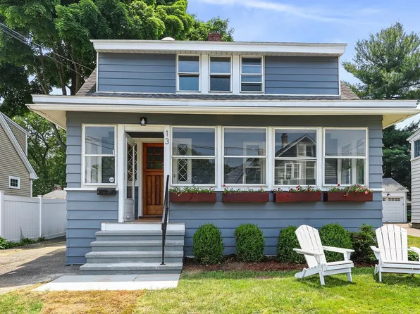 13 Brookfield Avenue, Fairfield, CT 06825