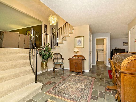 2nd image of 4190 Johnstown Alexandria