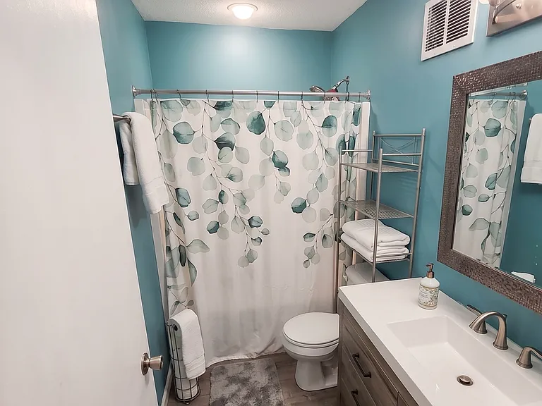 172 Broadway St — Photo 6
