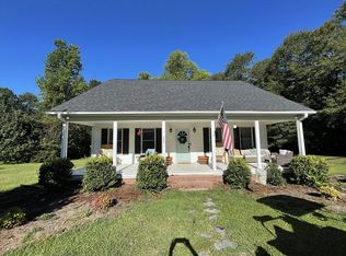 960 Calks Ferry Rd, Lexington, SC 29072