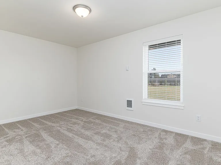 2214 Dejong Dr — Photo 16