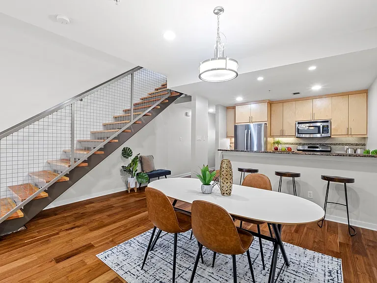 503 Swanee Dr #19 — Photo 8