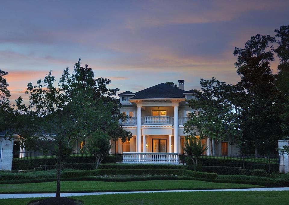 1st image of 20 Club Oak Ct