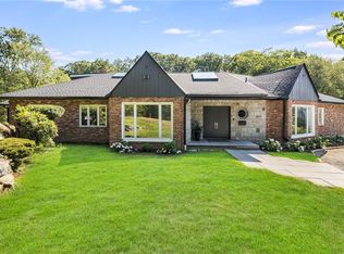 360 Sterling Rd, Harrison, NY 10528