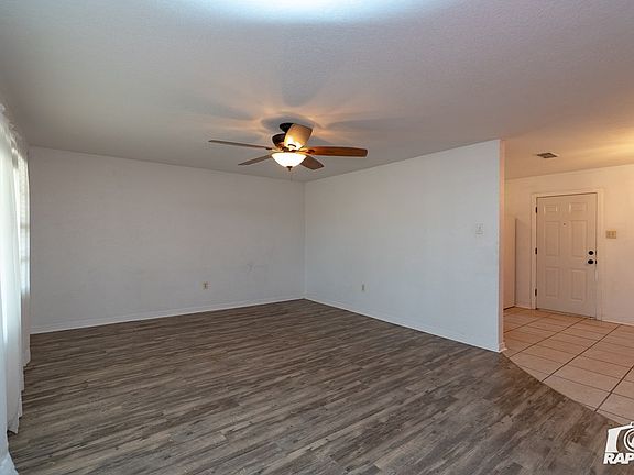 5th image of 2300 Catalina Dr