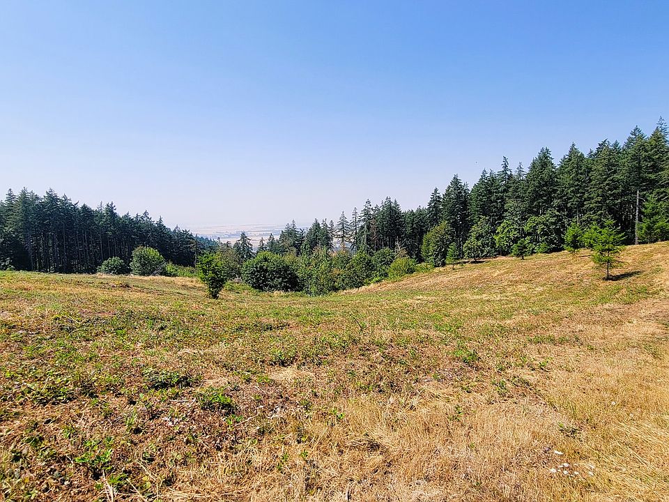 2nd image of 20661 Meadowview Rd #15