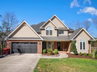 1880 Augusta National Dr, Blacksburg, VA 24060