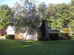 4011 S Mountain Rd, Tyrone, PA 16686