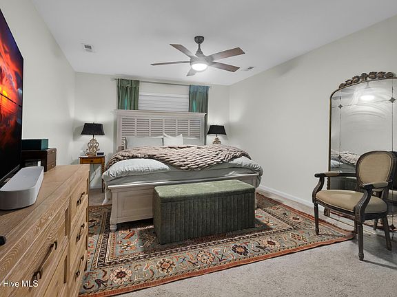 5th image of 113 Bermuda View