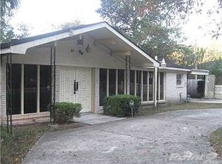 2233 Derenne Ct, Savannah, GA 31406