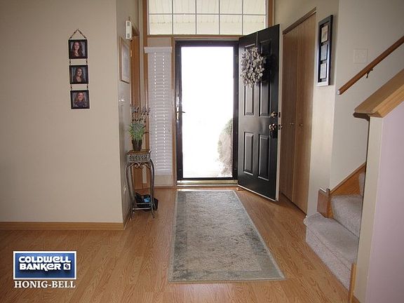 3rd image of 2313 Carpenter Ave #2313