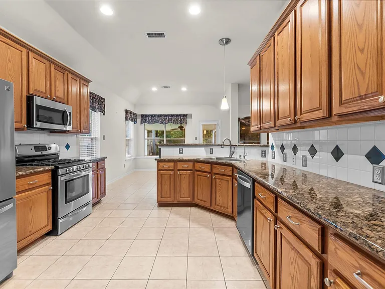 118 W Russet Grove Cir — Photo 24