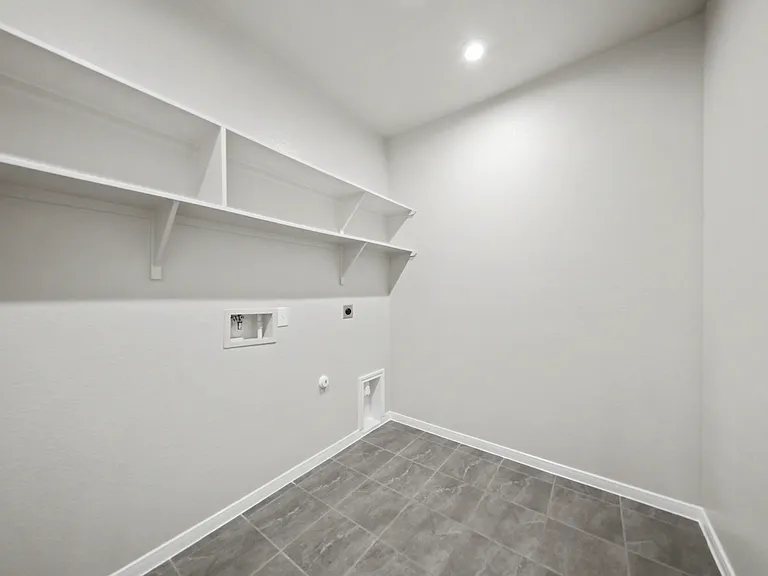 1475 Shadow Hill Ln — Photo 25