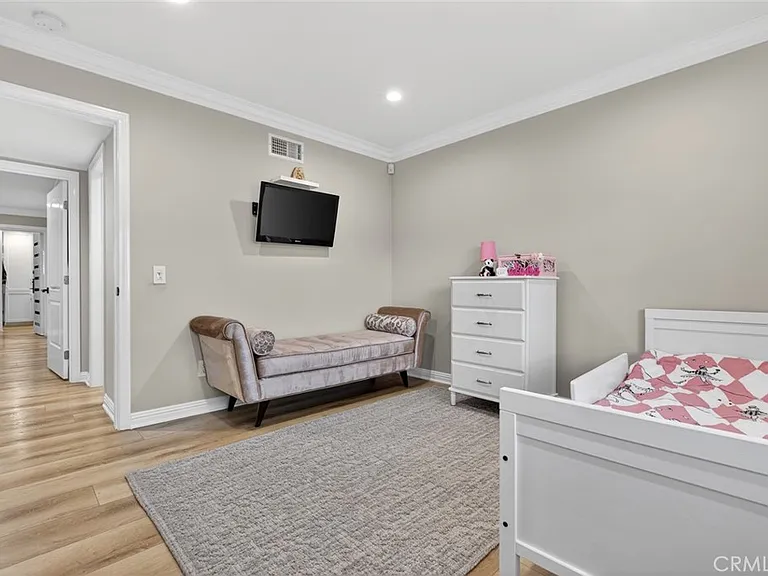 16751 Londelius St — Photo 37