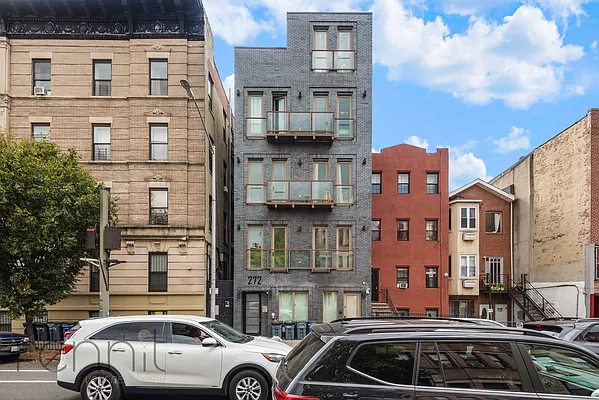 Rented by Rennit Inc. | media 14