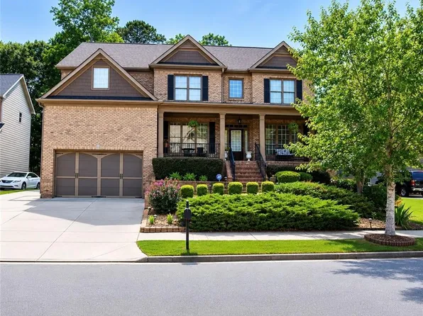 2825 Olivine Dr, Dacula, GA 30019