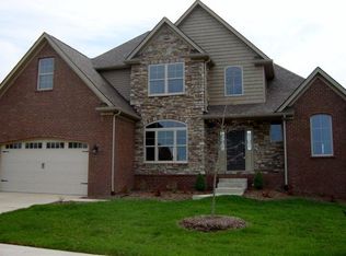 164 Sunningdale Cir, Georgetown, KY 40324