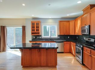 4434 SW Arnold St, Portland, OR 97219