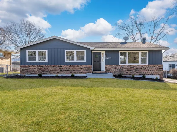 27W073 Jewell Rd, Winfield, IL 60190