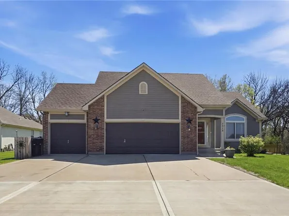 7313 E 158th St, Belton, MO 64012