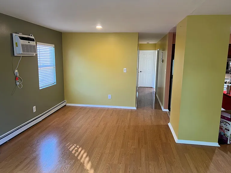 2424A Curtis St #2 — Photo 7