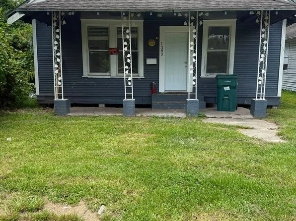 1380 Live Oak Ave, Beaumont, TX 77703