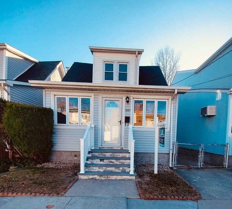 1st image of 1327 Eagle Ave