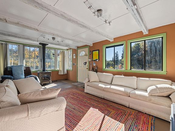 4th image of 30 Highland Ave