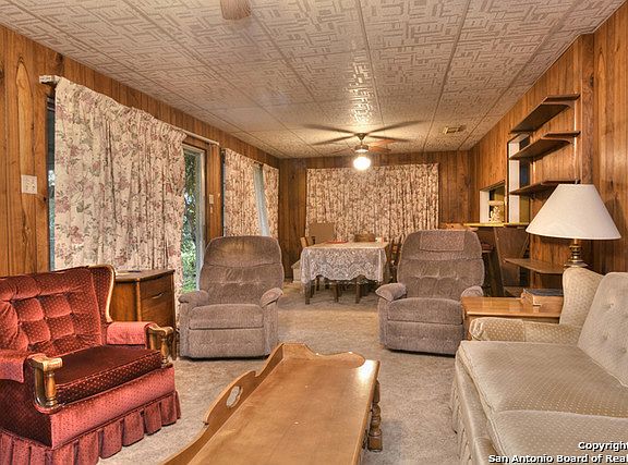 5th image of 1007 W Lullwood Ave