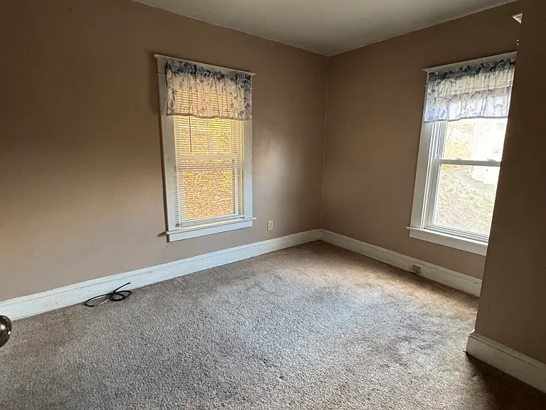 154 Chestnut St #2 — Photo 2