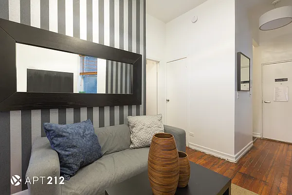 Rented by APT212 INC | media 19