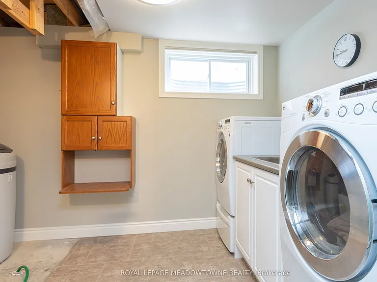 14 Costigan Ct — Photo 30