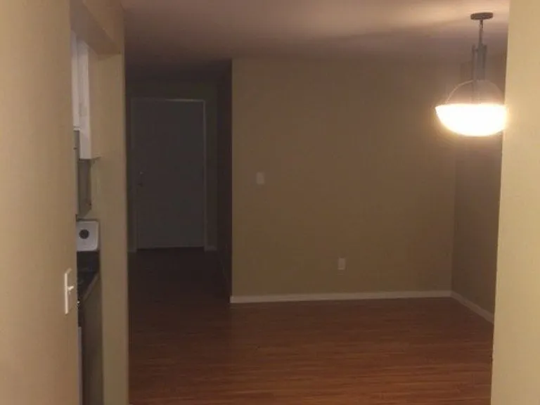 3616 Greenwood Ave N — Photo 3