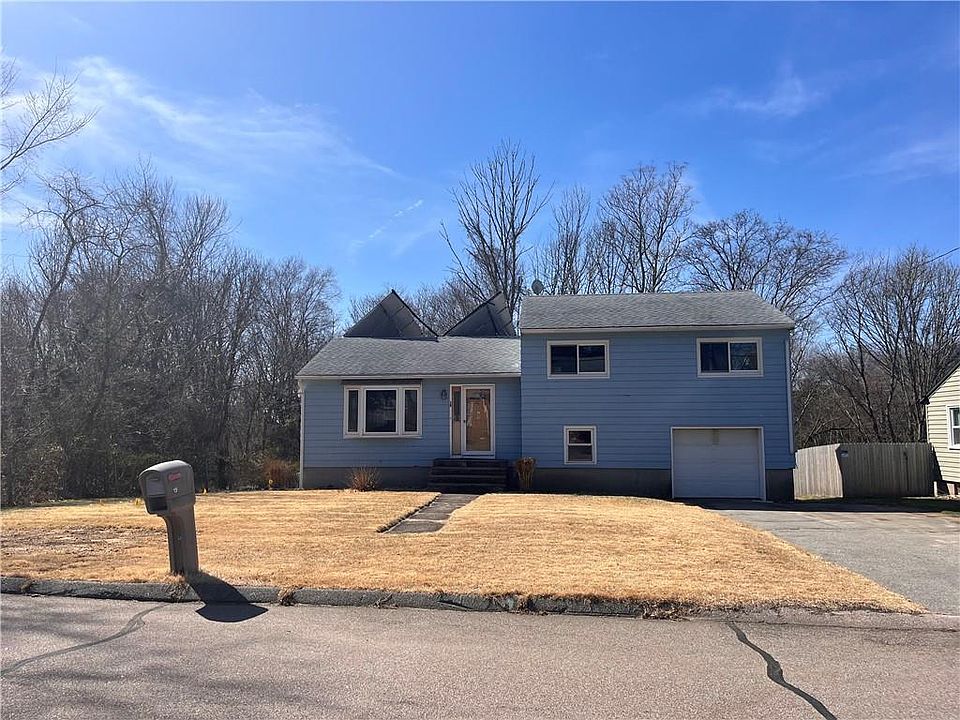 19 Nichols Ln, Westerly, RI 02891 Zillow