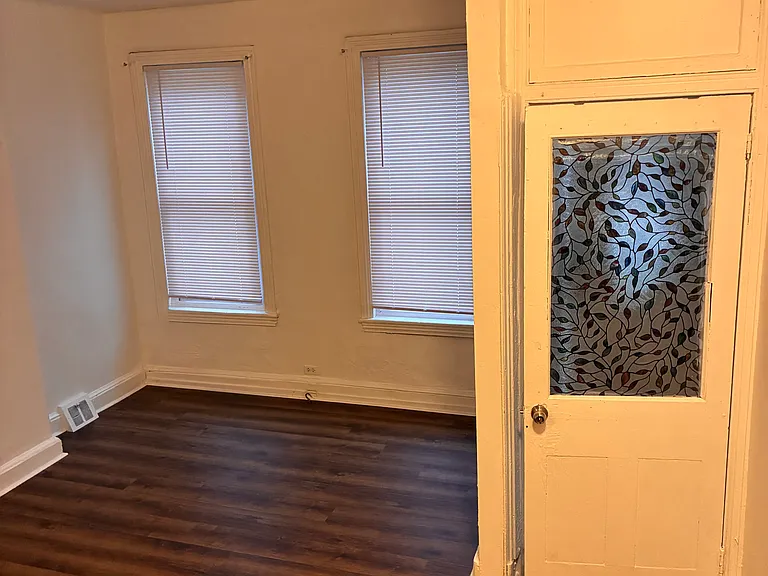 1821 Ingersoll St — Photo 16
