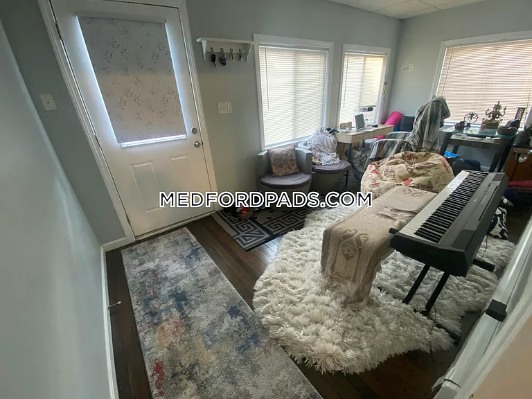 132 George St #1 — Photo 44