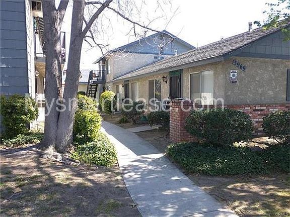 2nd image of 3969 N Genevieve St