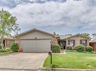 1601 Quail Run Dr, Tuscaloosa, AL 35406