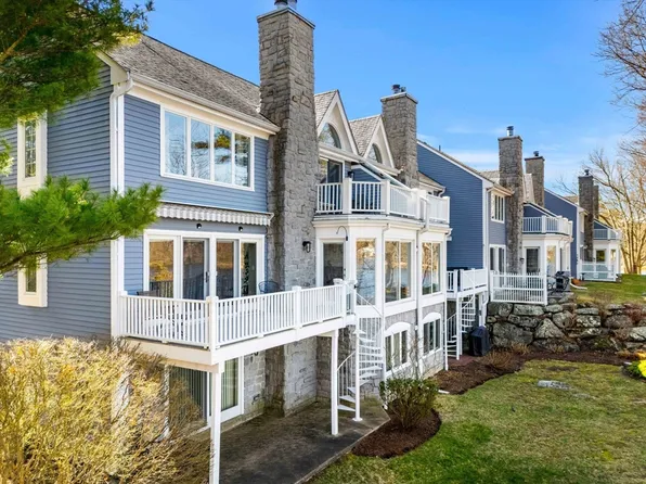 1 Hawkswood Ests #1, Amesbury, MA 01913