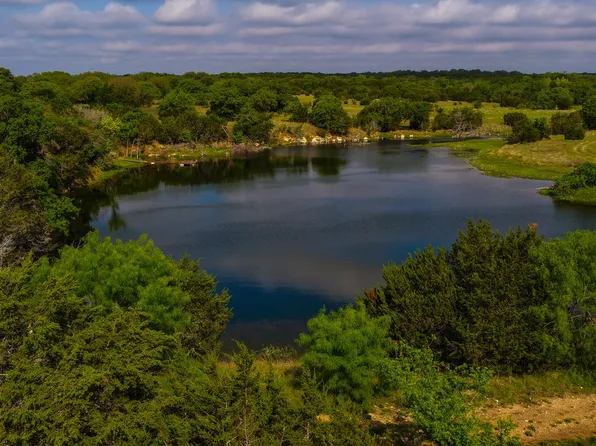 County Road 105, Hamilton, TX 76531