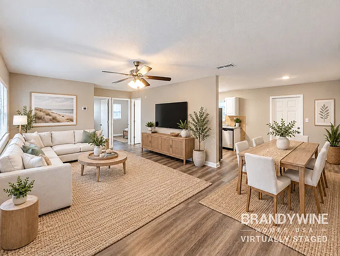 3 bed, 1.0 bath, 986 sqft, $1,833 — Photo 3