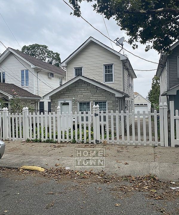 1st image of 5907 Avenue