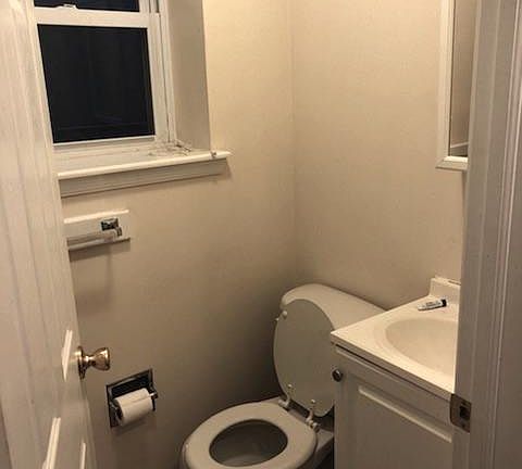 5th image of 2919 W Girard Avenue # Fl 1ST