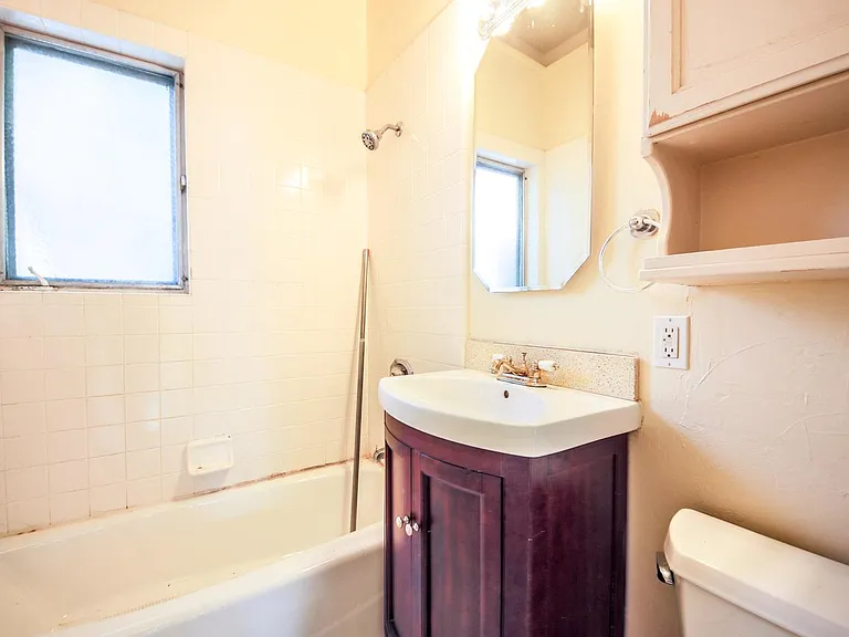 3502 Gibson Ave — Photo 12