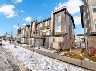 135 Redstone Walk NE #202, Calgary, AB T3N1M6