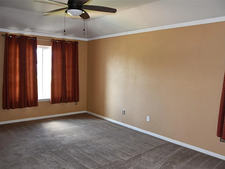 18118 Cypress Valley Ln — Photo 18