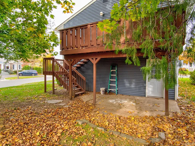 867 Bryant St — Photo 24